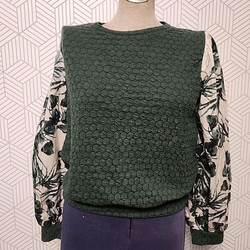 Porridge by Anthropologie Textured Sweatshirt Green Floral Women's Size Small - Picture 2 of 10